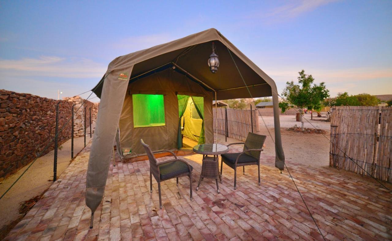 Brandberg Rest Camp Hotell Uis Eksteriør bilde