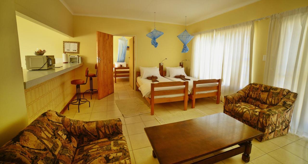 Brandberg Rest Camp Hotell Uis Eksteriør bilde