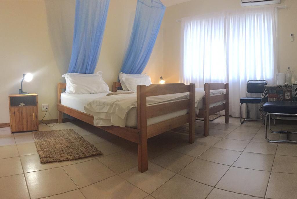 Brandberg Rest Camp Hotell Uis Rom bilde